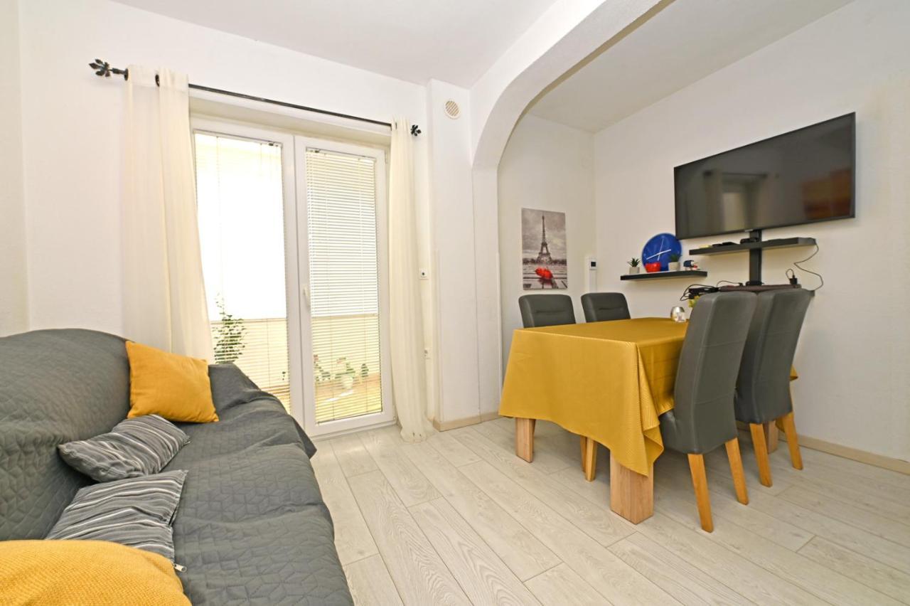 Apartmán Apartman Blaz Poreč Exteriér fotografie
